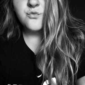 Meet your Posher, Tiffani