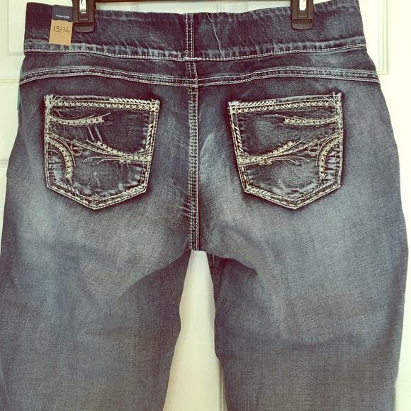 NWT Maurice's blue jean capris sz 13/14