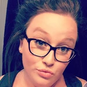 Meet your Posher, Tayler