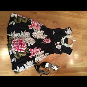 Stunning Jessica Simpson dress size 2