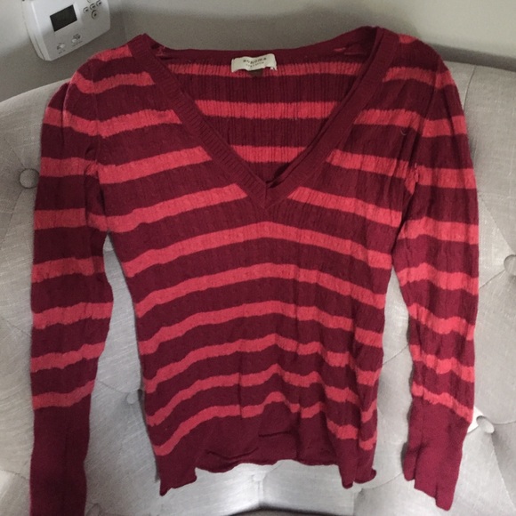 Maroon and red longsleeve V-neck top