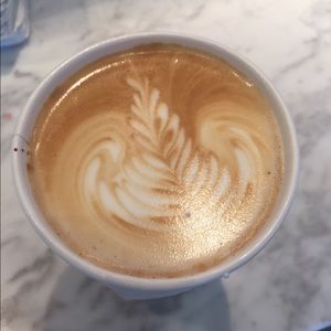 Meet your Posher, Lesley