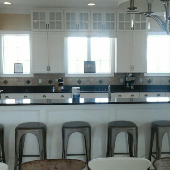 Meet your Posher, Christopher - Picture 1 of 1