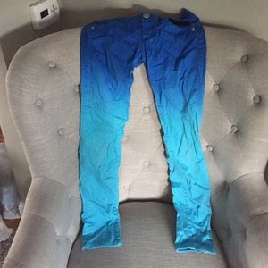 Gradient blue jeans