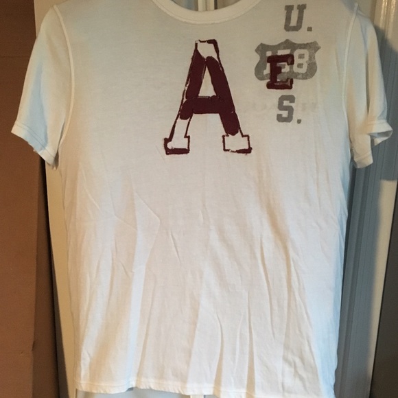 SOLD/American Eagle Graphic Logo Tee - Picture 1 of 3