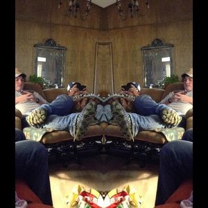 Meet your Posher, Genelle