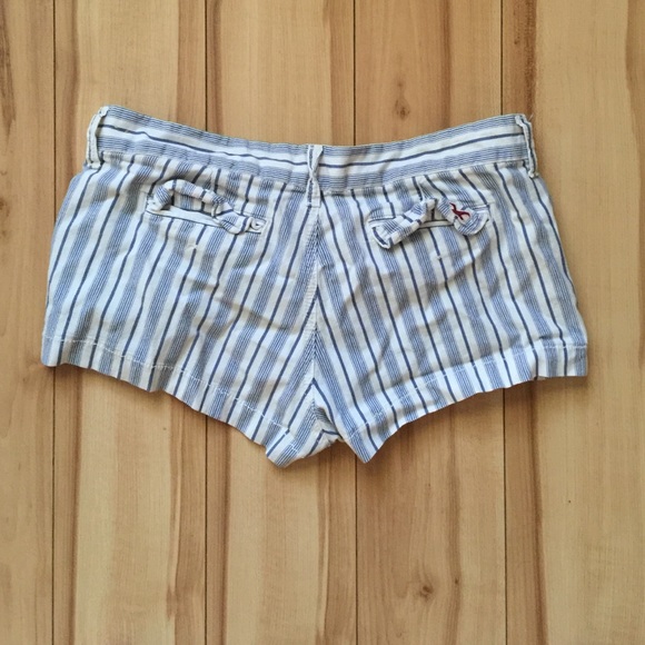 Hollister Nautical Striped Shorts - Picture 2 of 4