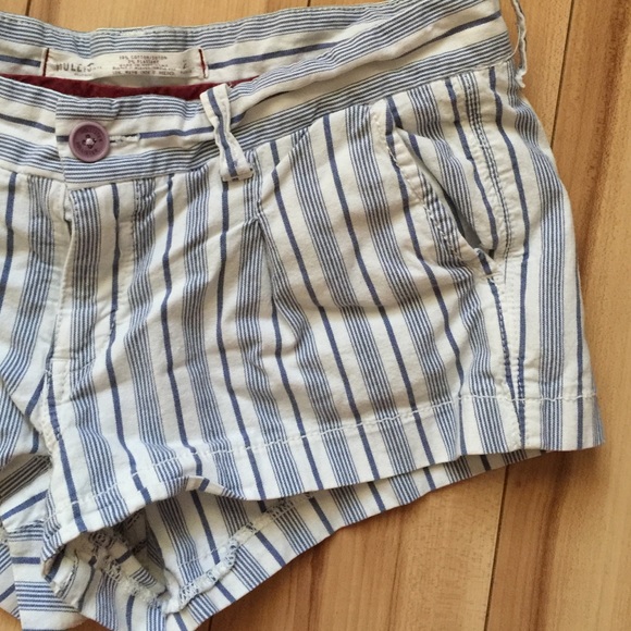 Hollister Nautical Striped Shorts - Picture 4 of 4