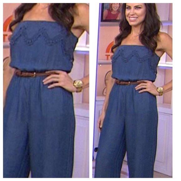 Chic wide leg chambray jumpsuit SALE LIMITED SIZES - Picture 2 of 3