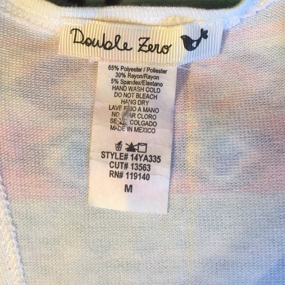 Boutique Aztec Crop/Tank Top - Picture 4 of 4