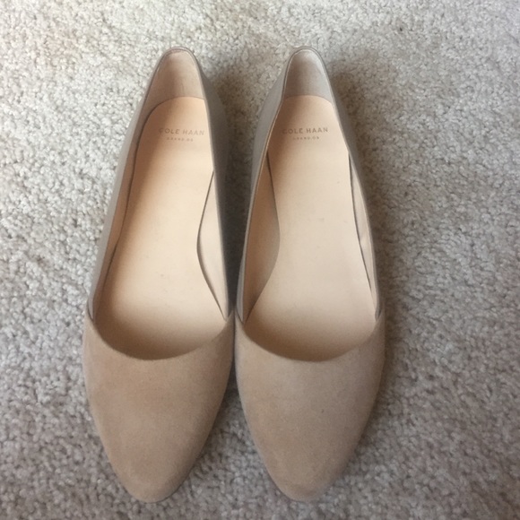 Cole Haan nude flats