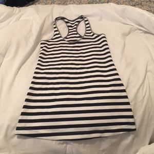 Lululemon Cool Racerback workout tank!