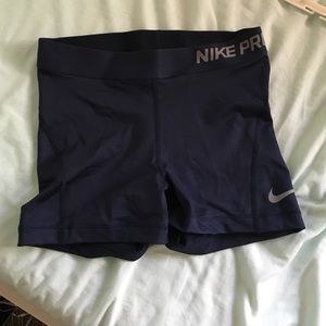 BRAND NEW!! Nike pros
