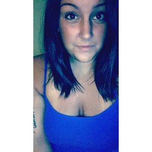 Meet your Posher, Amanda