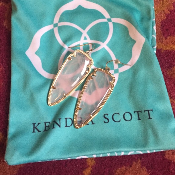 Kendra Scott Rose and Gold Earrings