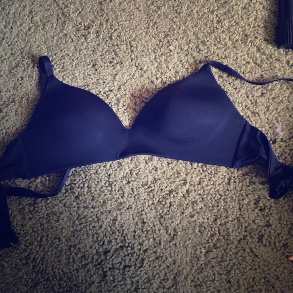 Black Wireless Comfy Bra