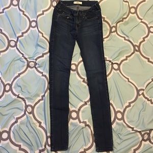 Hollister jeans
