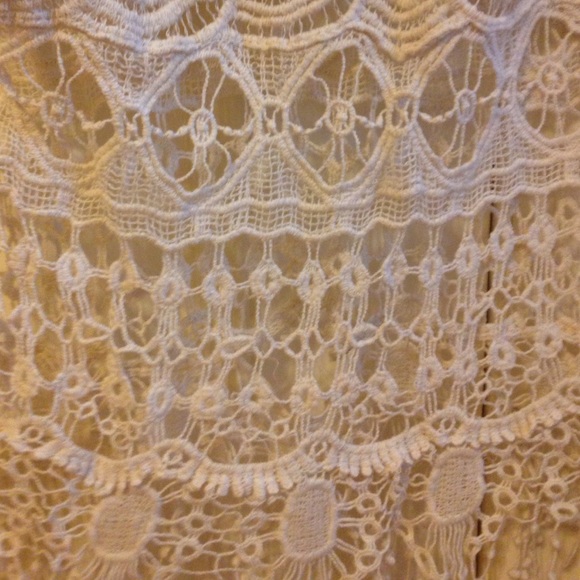 White Crochet Tank - Picture 3 of 3