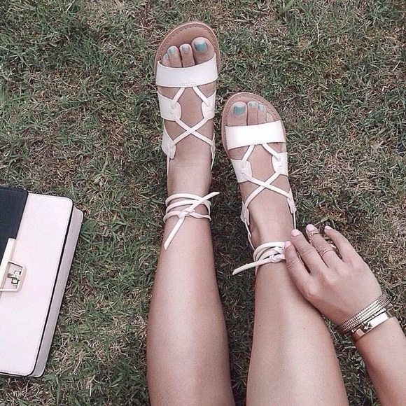 Black gladiator sandals ! Supper cute