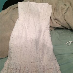Lilly Pulitzer white lace dress