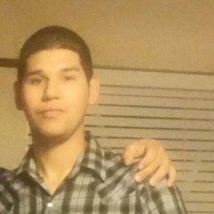 Meet your Posher, Isela