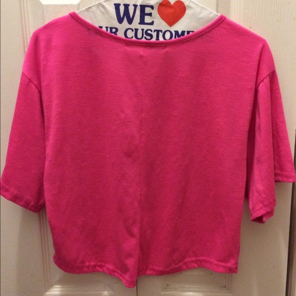 ⚜HOT PINK YOMYOM CROP TOP⚜ - Picture 2 of 3