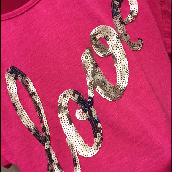 ⚜HOT PINK YOMYOM CROP TOP⚜ - Picture 3 of 3