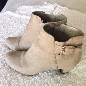 Sam and Libby Suede ankle booties