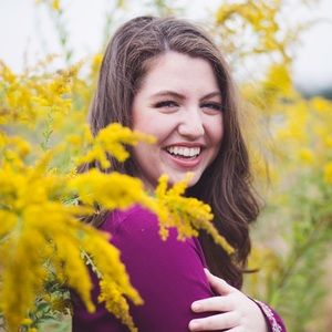 Meet your Posher, Elaine