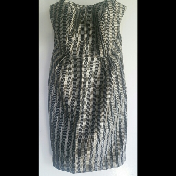 Black and gold strapless dress