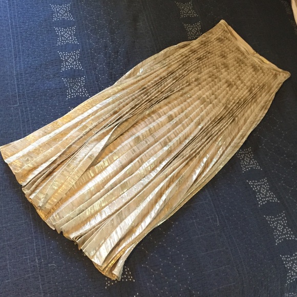 Moulinette Soeurs pleated gold maxi skirt