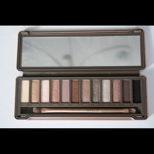 Naked 2 Palatte