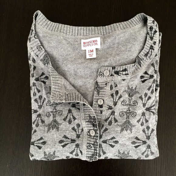 Mossimo Gray & Black Aztec Print Cardigan