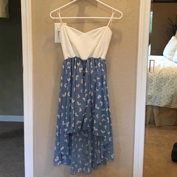 Adorable high-low sundress
