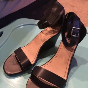 Not for sale! Super cute wedges just don't fit.