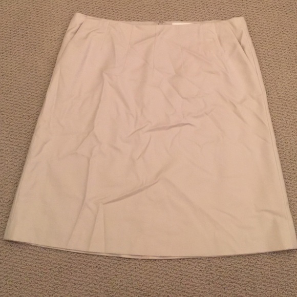 Cream banana republic pencil skirt