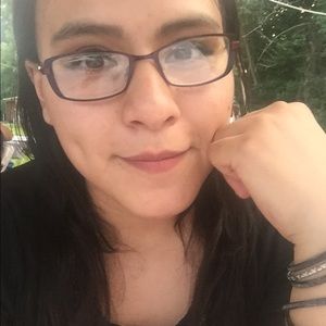 Meet your Posher, Rosa