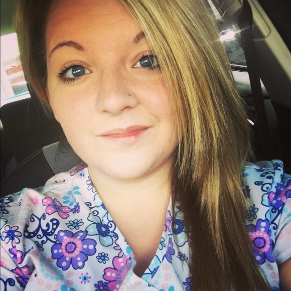 Meet your Posher, Megan