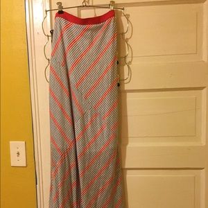 Maxi skirt