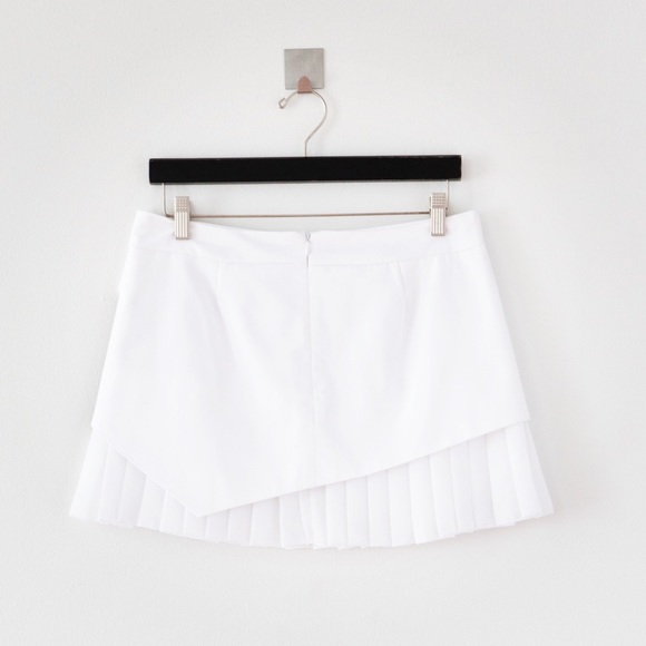 White & Metallic Silver Geometric Mini Skirt - Picture 2 of 4