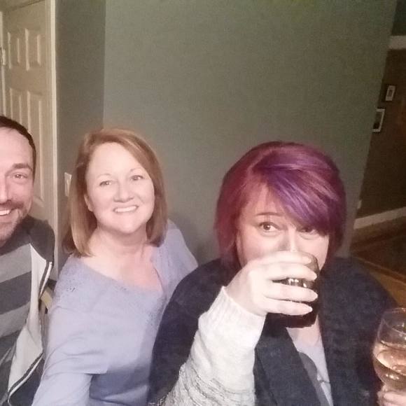 Meet your Posher, Denise l. - Picture 2 of 2