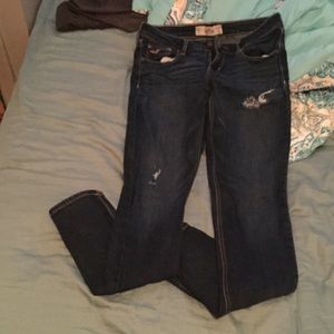 Hollister distressed skinny jeans