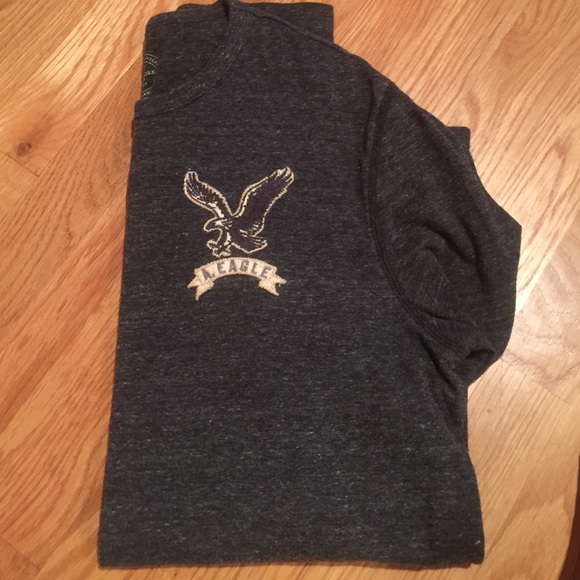 Super soft AE long sleeve shirt