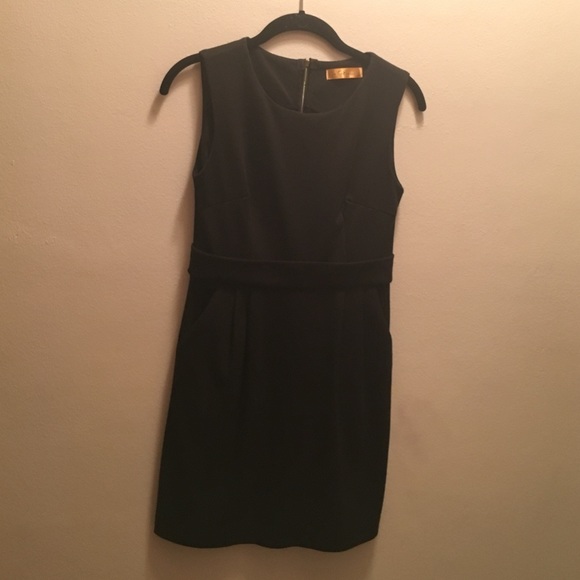 Black Office or Cocktail Dress with 2 pockets Sz S