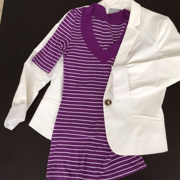 Express | Sexy Basic Vee in Purple & White Stripe