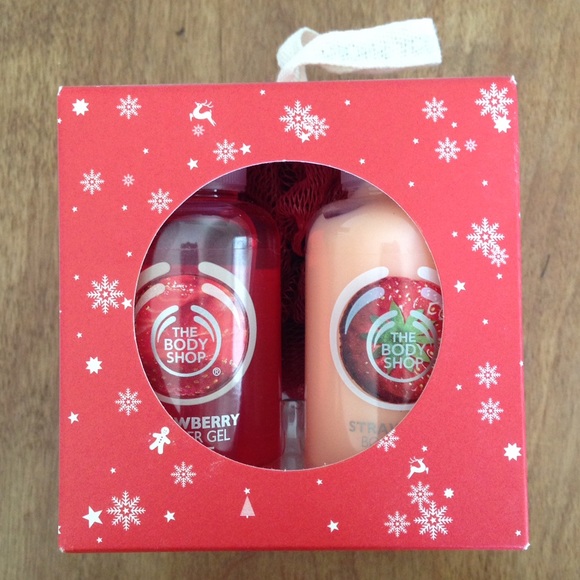 The Body Shop Shower Kit