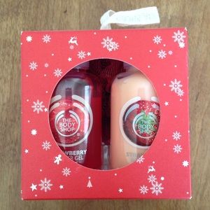 The Body Shop Shower Kit