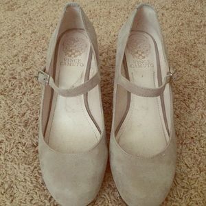 Vince Camuto wedges