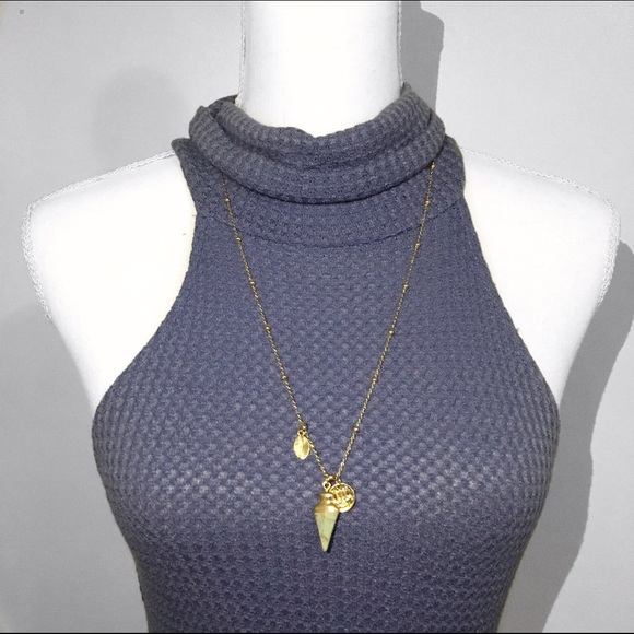 FASHION NECKLACE