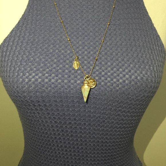 FASHION NECKLACE - Picture 3 of 3